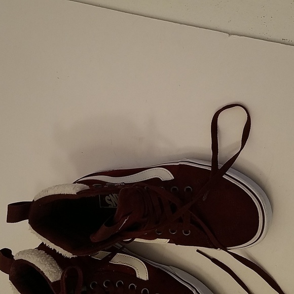 Vans Guard Women's Filmore High Top Sneakers Red Suede Sherpa Size 8 - Picture 16 of 16